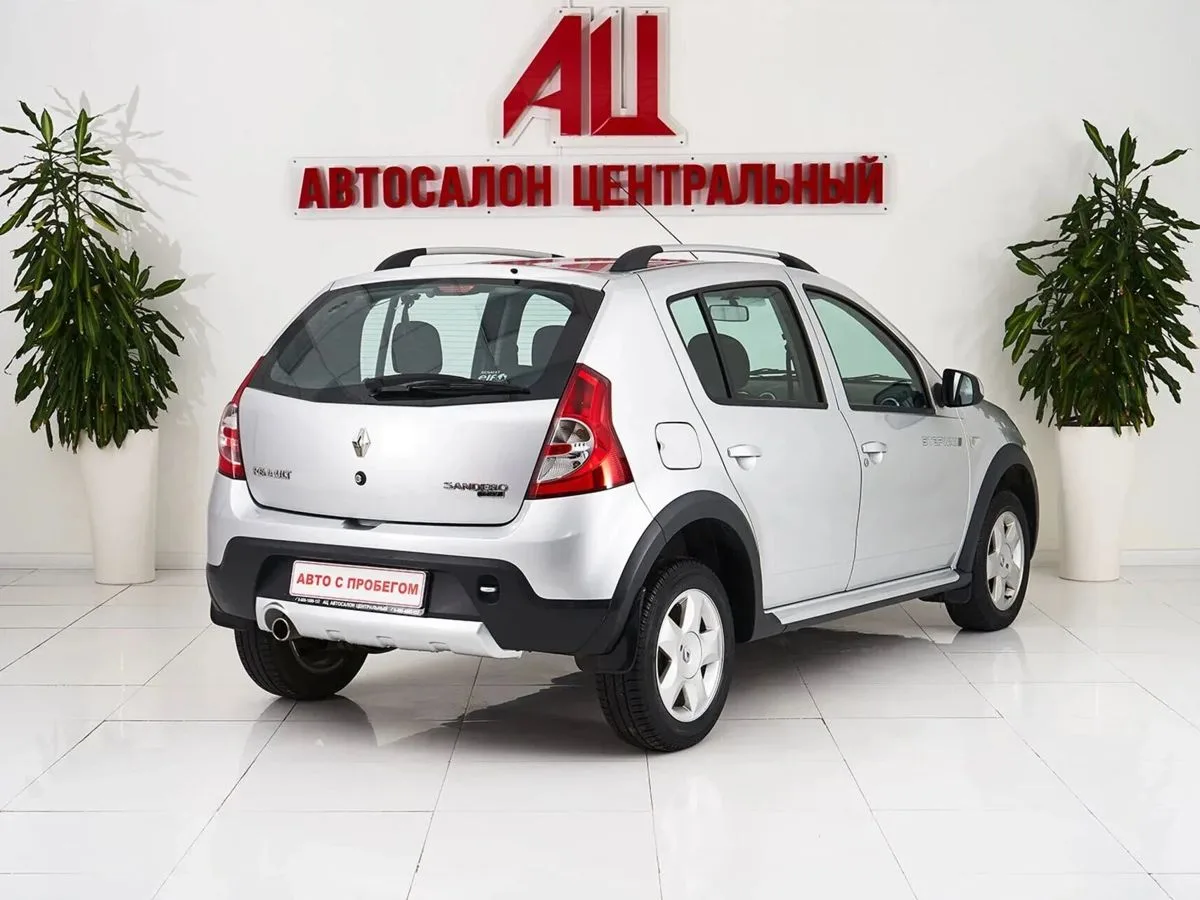 Renault Sandero I · Stepway — фото 5
