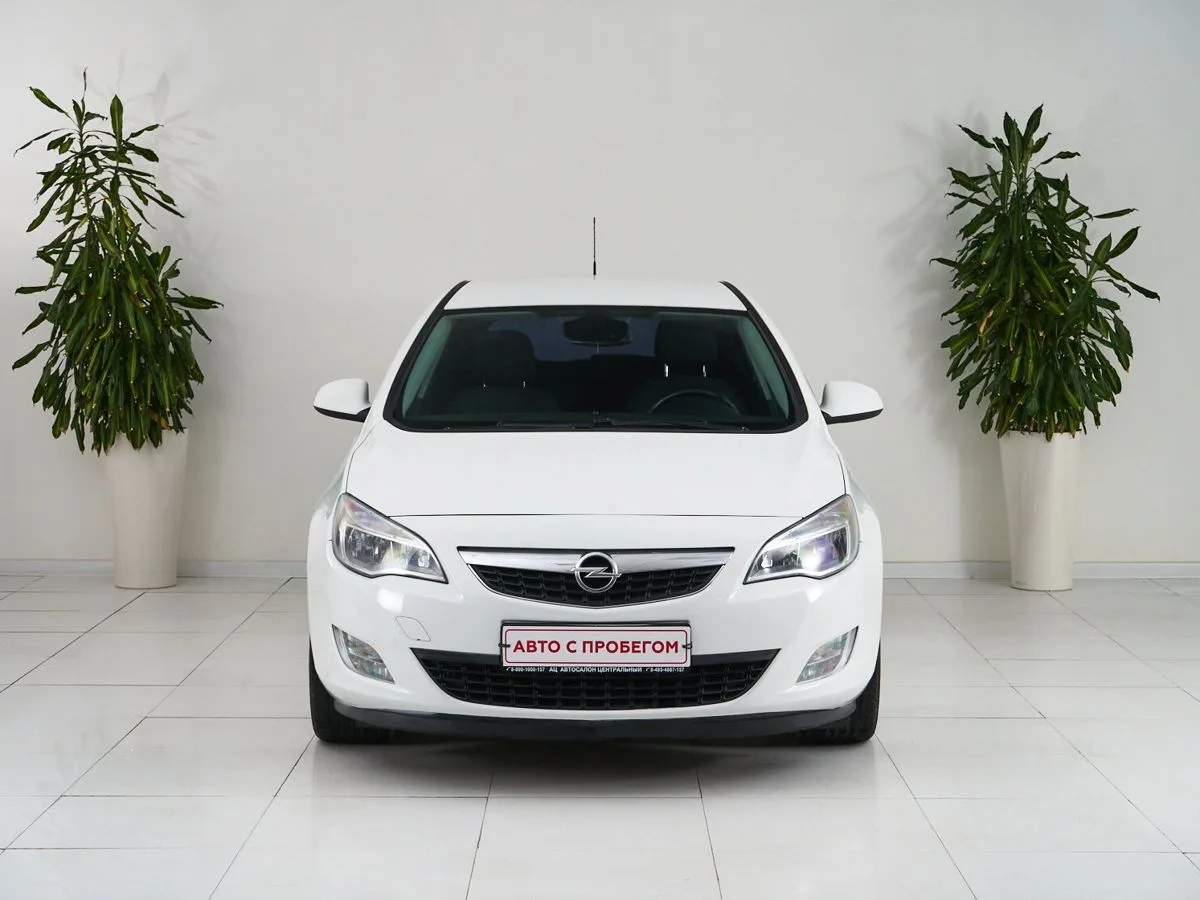 Opel Astra J Рестайлинг · Cosmo — фото 2