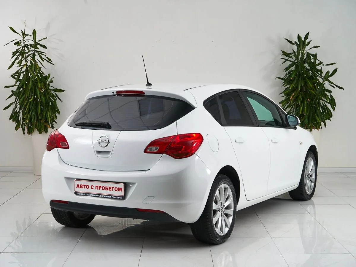 Opel Astra J Рестайлинг · Cosmo — фото 5