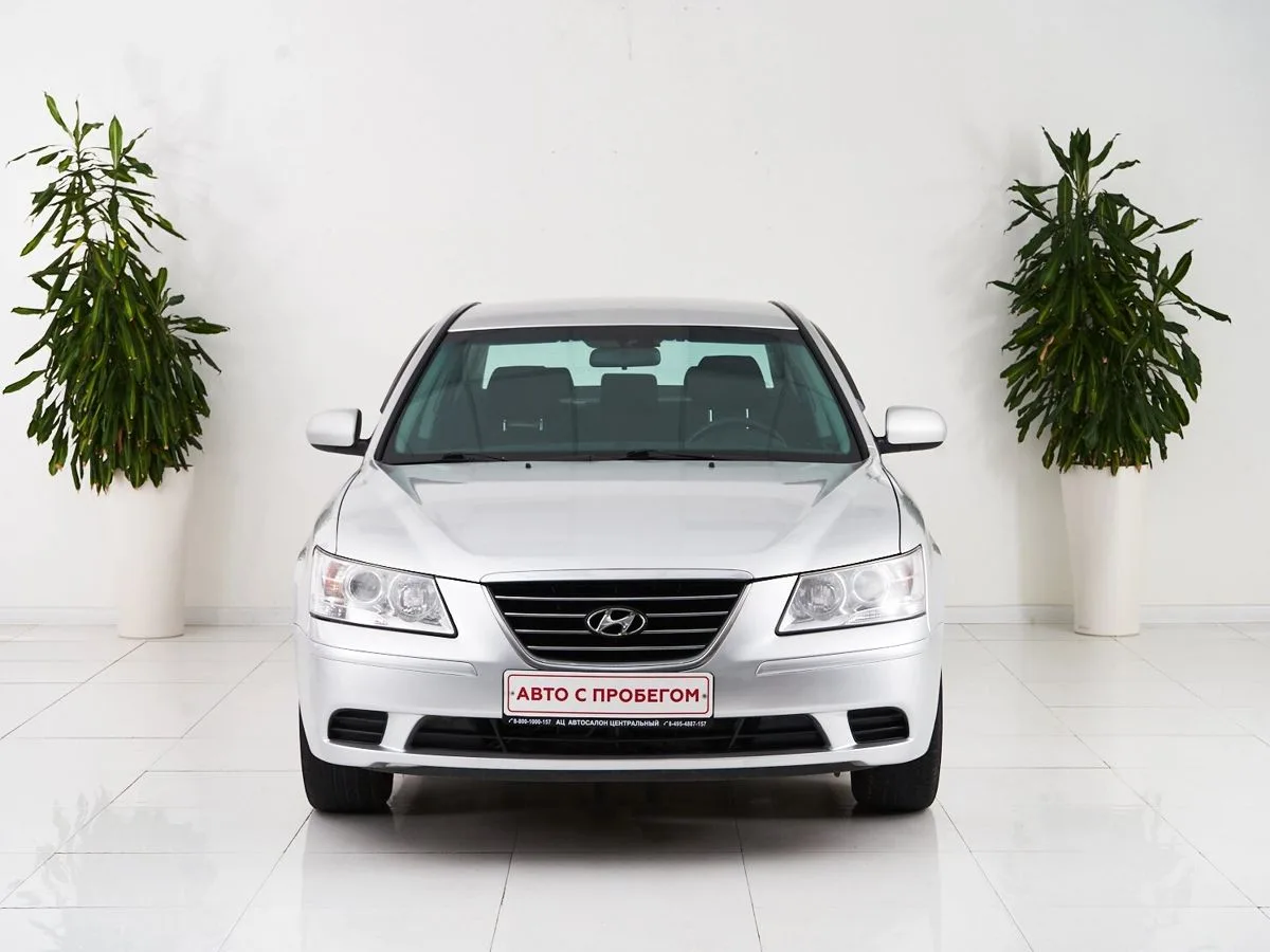 Hyundai Sonata VI (YF) — фото 2