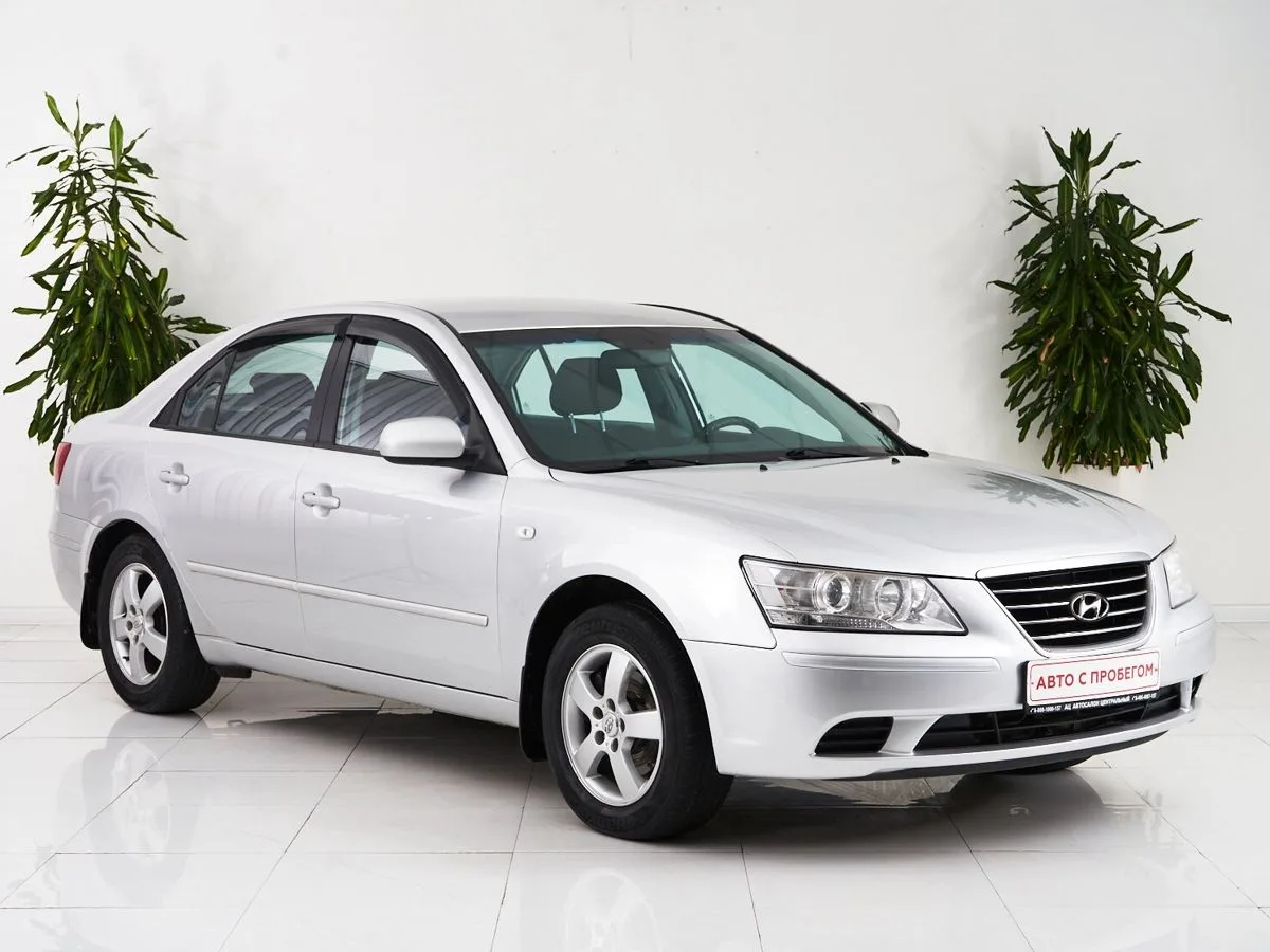 Hyundai Sonata VI (YF) — фото 3
