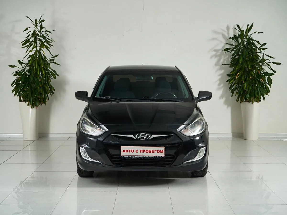 Hyundai Solaris I — фото 2