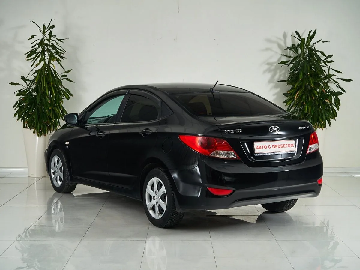 Hyundai Solaris I — фото 4