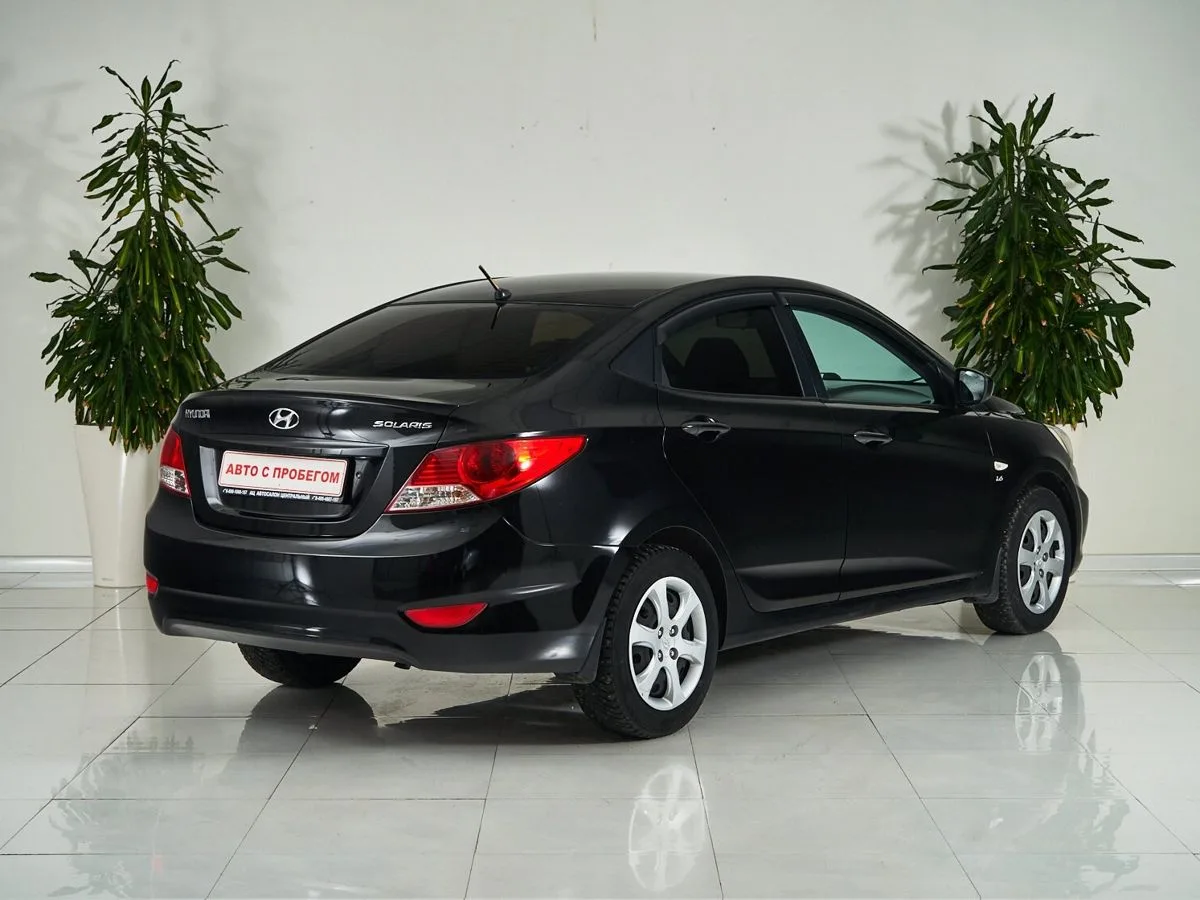Hyundai Solaris I — фото 5