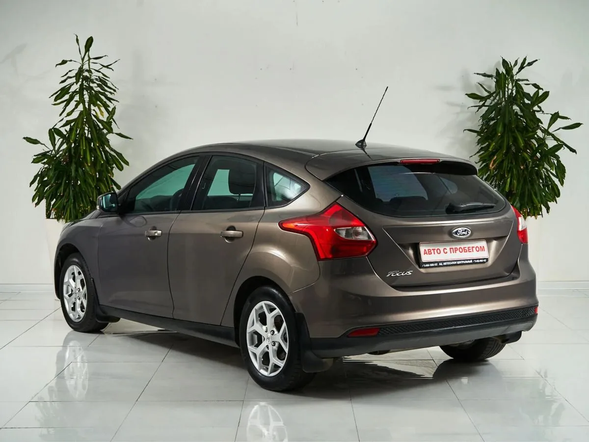 Ford Focus III — фото 4
