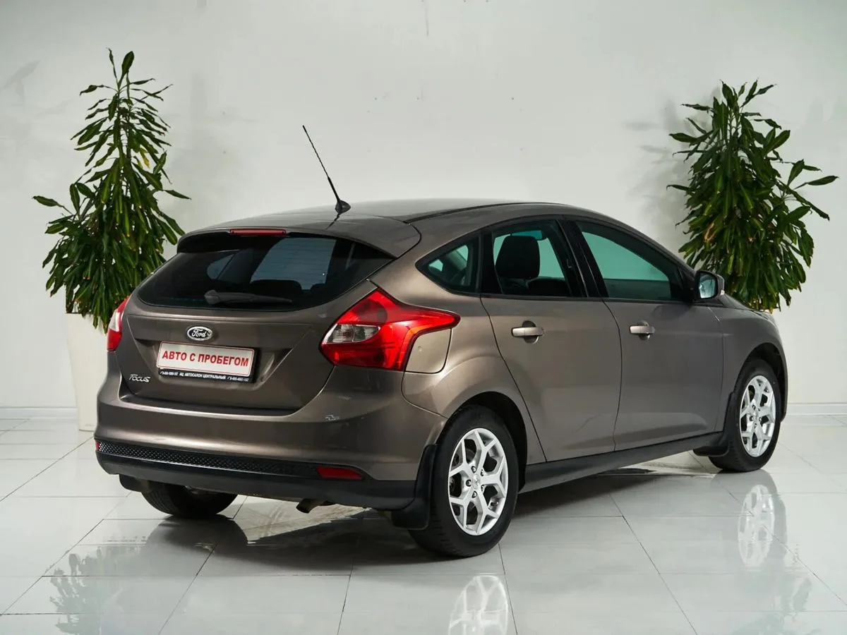 Ford Focus III — фото 5