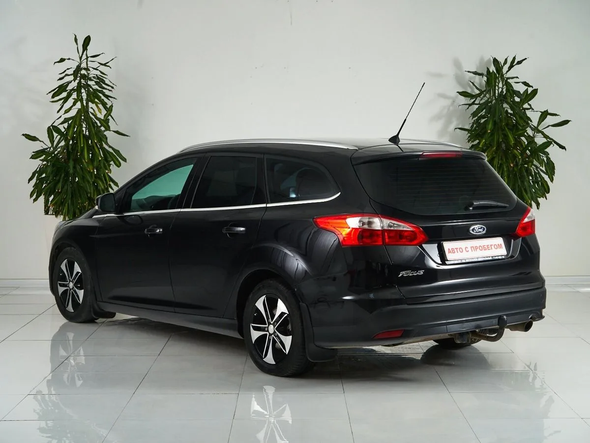 Ford Focus III — фото 4
