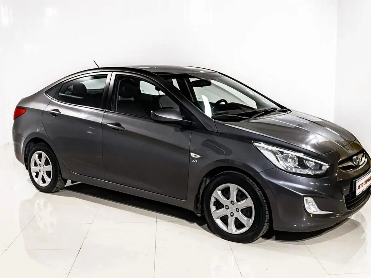 Hyundai Solaris I — фото 3