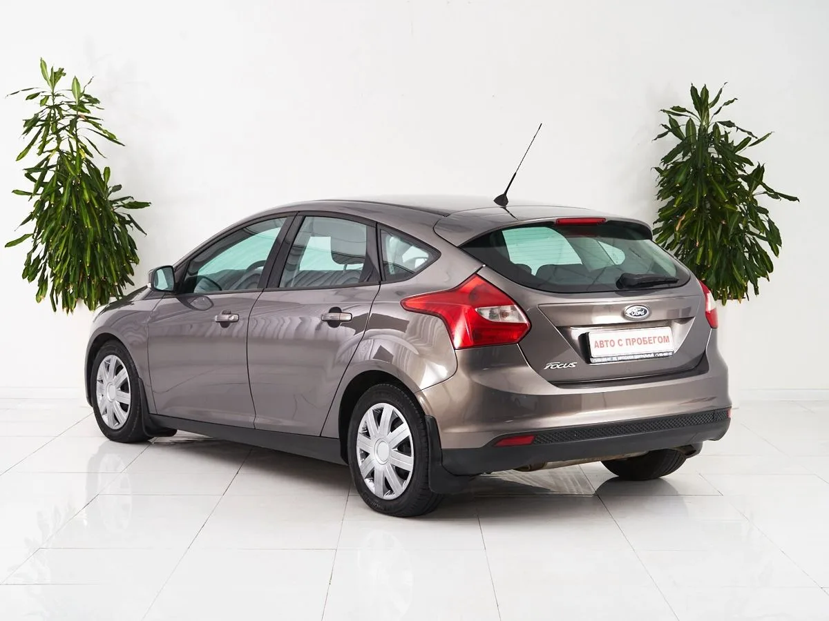 Ford Focus III — фото 4