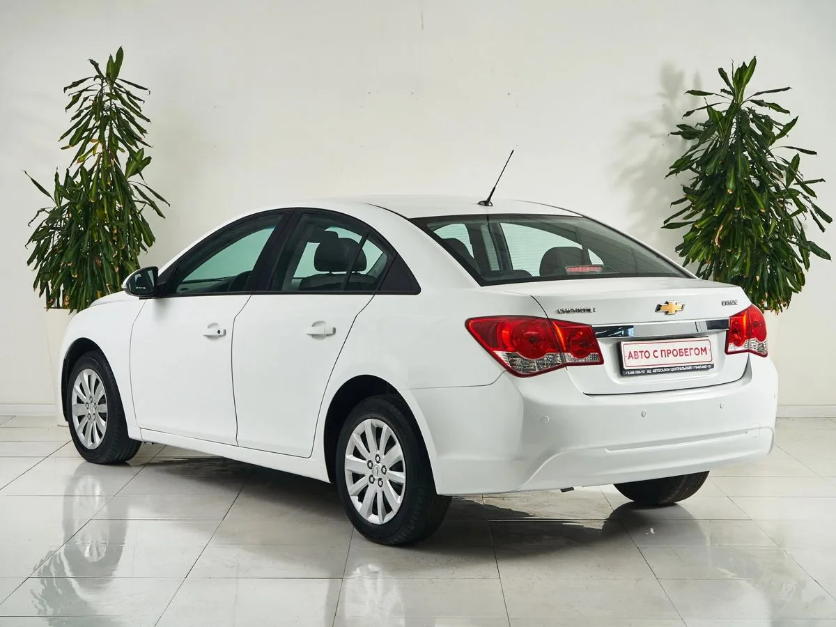 Chevrolet Cruze I Рестайлинг — фото 4