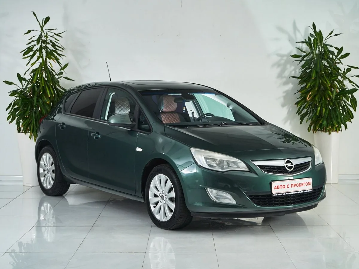 Opel Astra J — фото 3