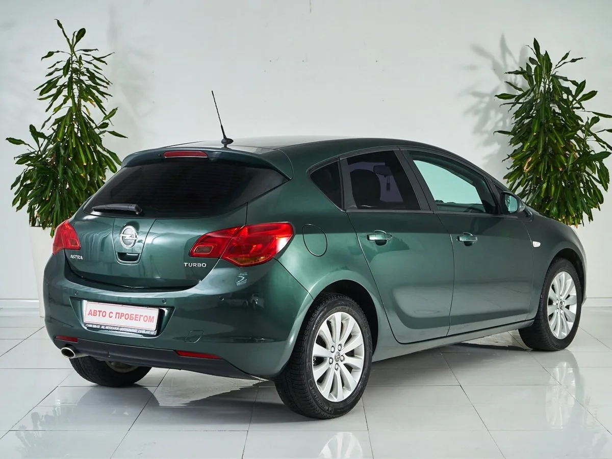 Opel Astra J — фото 5