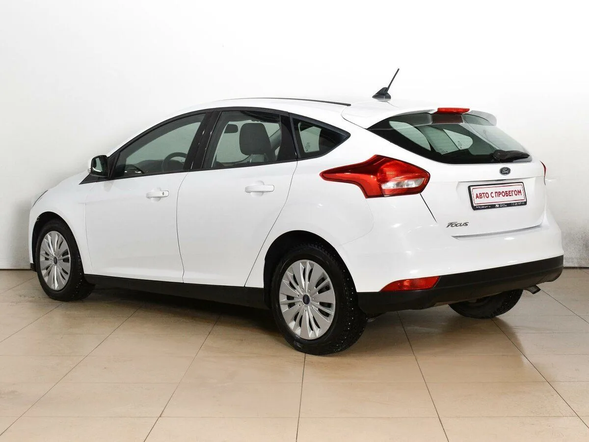 Ford Focus III Рестайлинг · Trend — фото 3