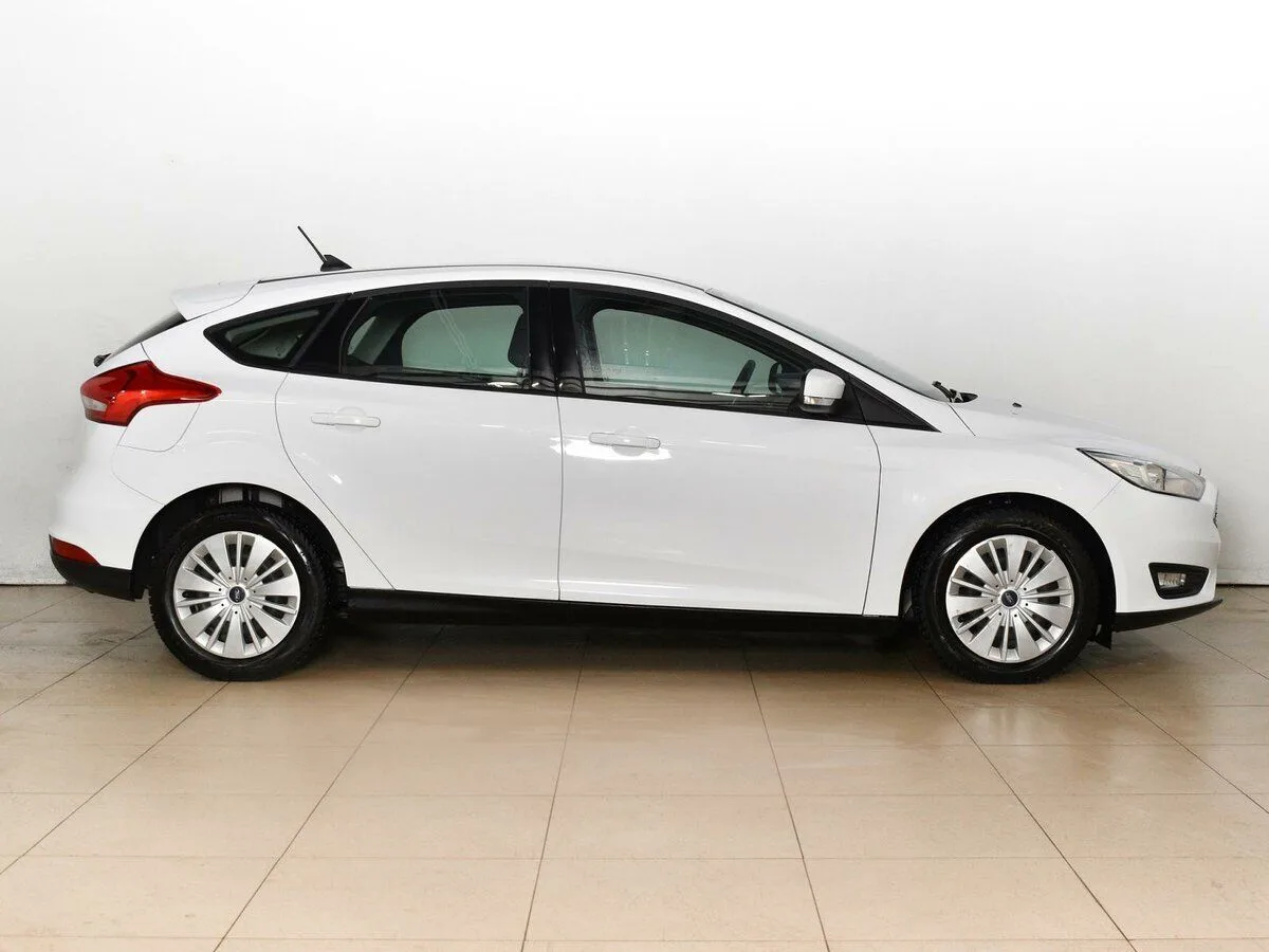 Ford Focus III Рестайлинг · Trend — фото 5