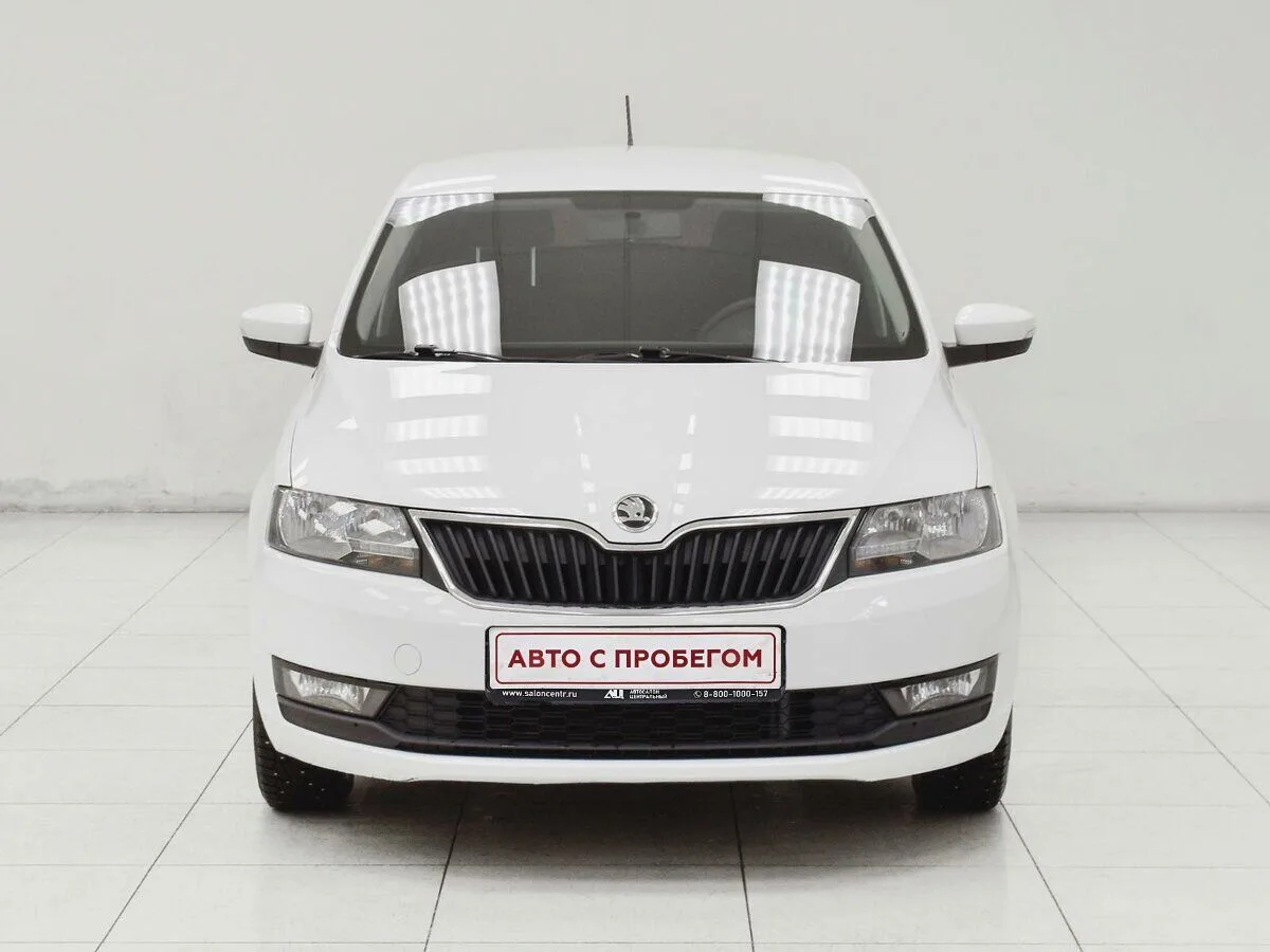 Skoda Rapid I — фото 3