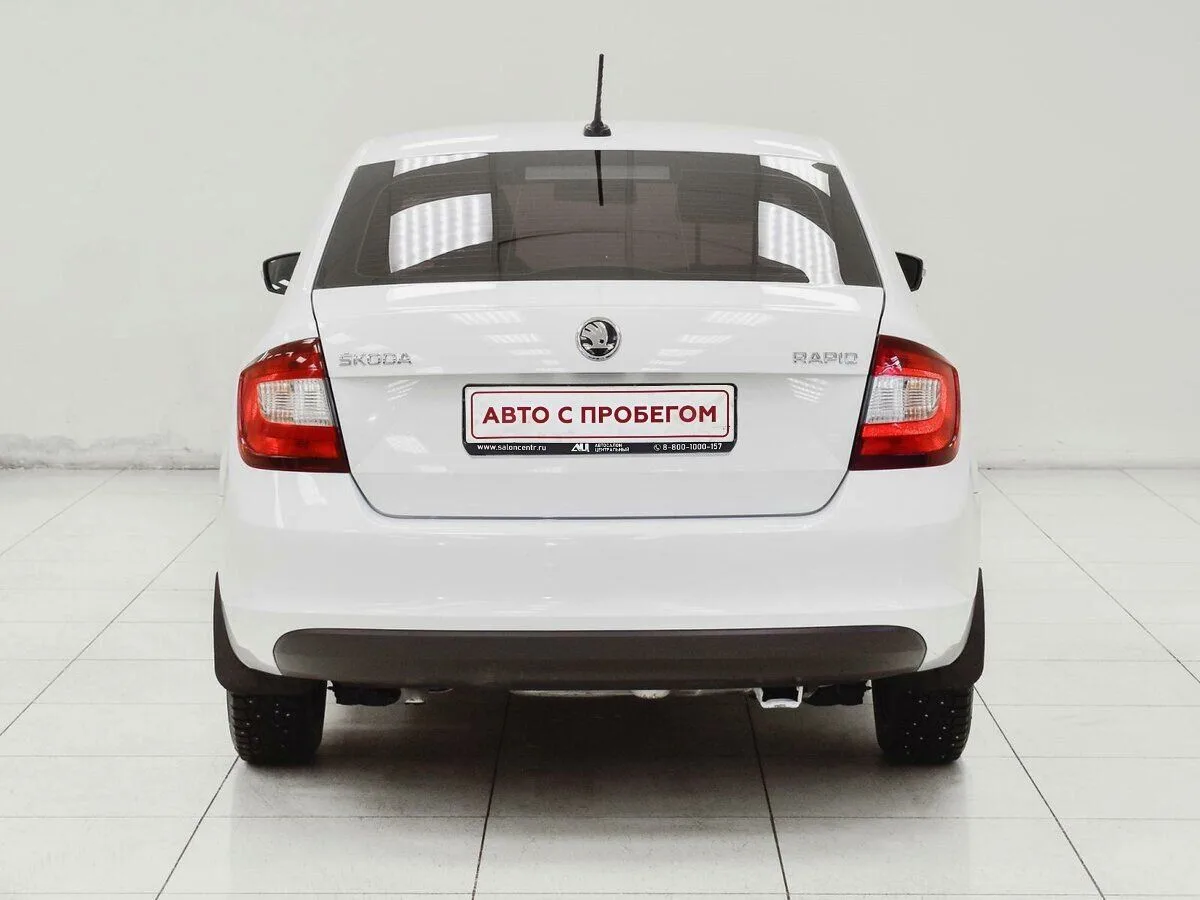 Skoda Rapid I — фото 4