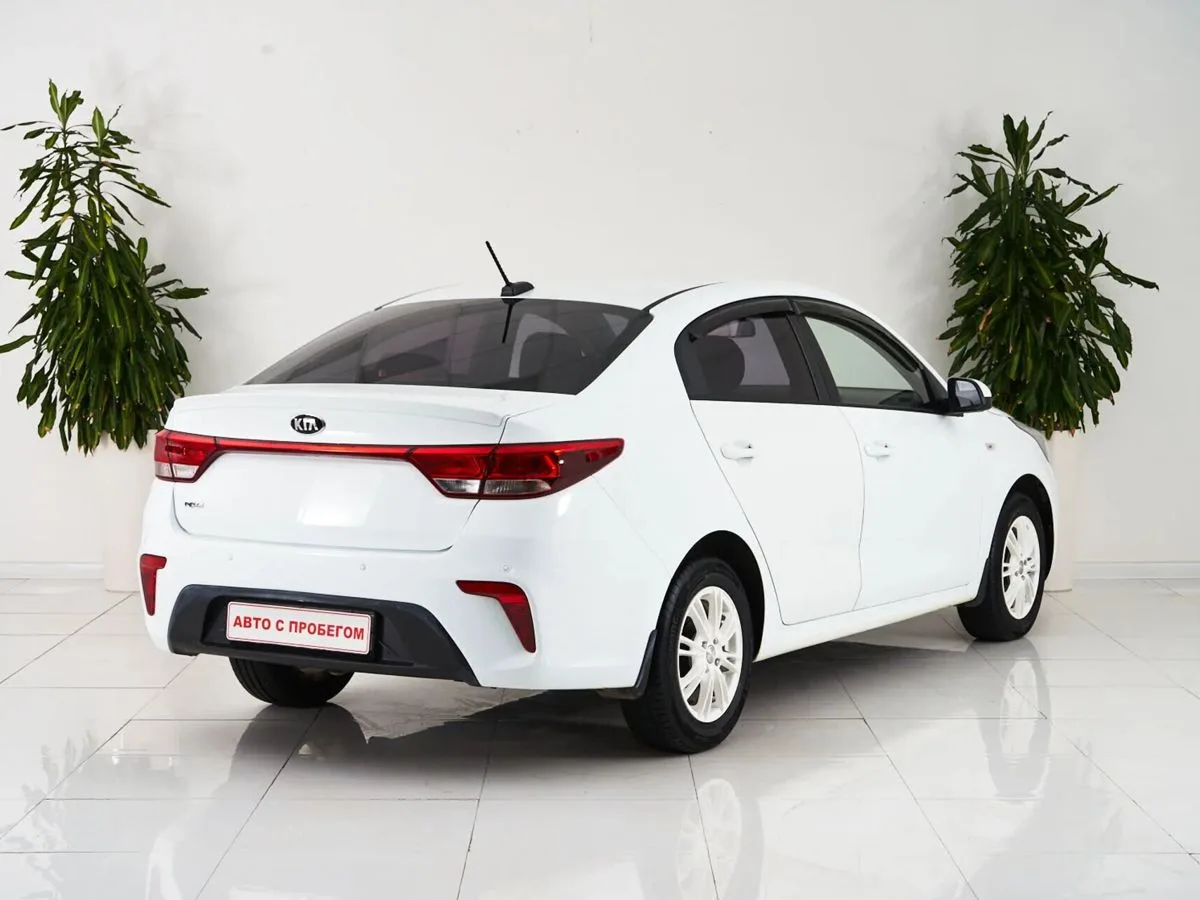 Kia Rio III Рестайлинг — фото 5
