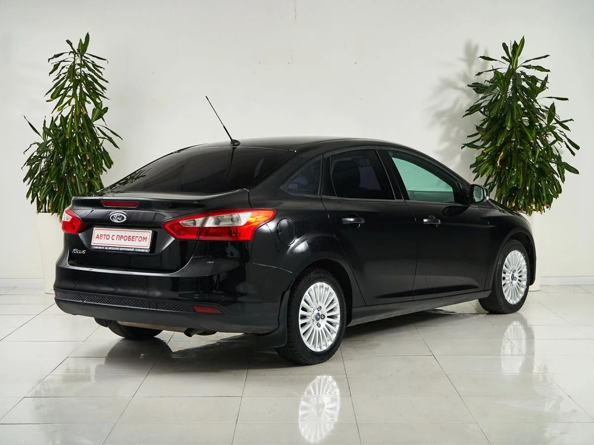 Ford Focus III — фото 5