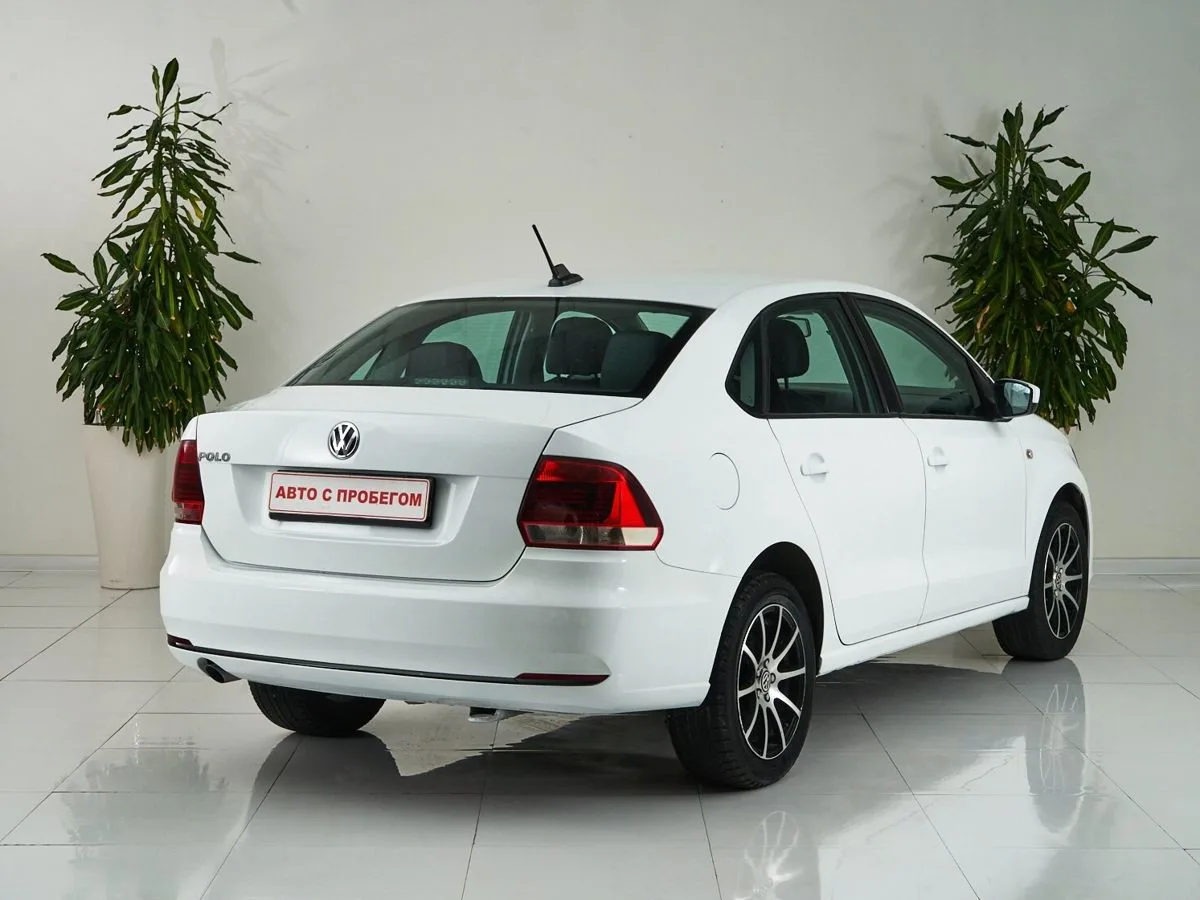 Volkswagen Polo V Рестайлинг — фото 5