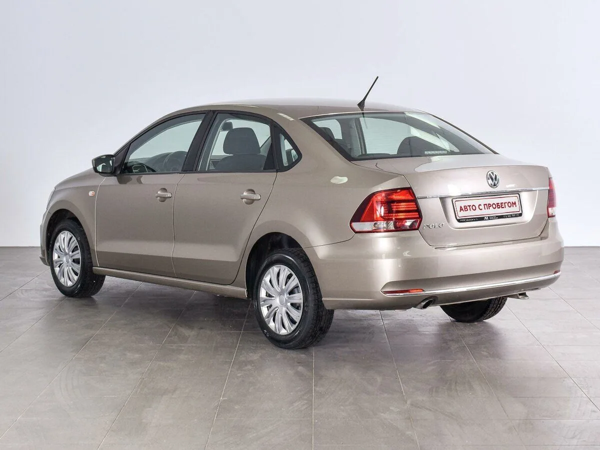 Volkswagen Polo V Рестайлинг — фото 3
