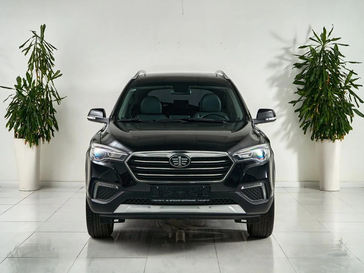 FAW Besturn X80 I Рестайлинг · Luxury — фото 2