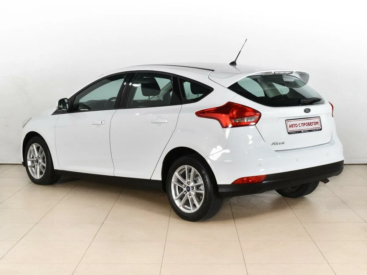 Ford Focus III Рестайлинг · Titanium — фото 2