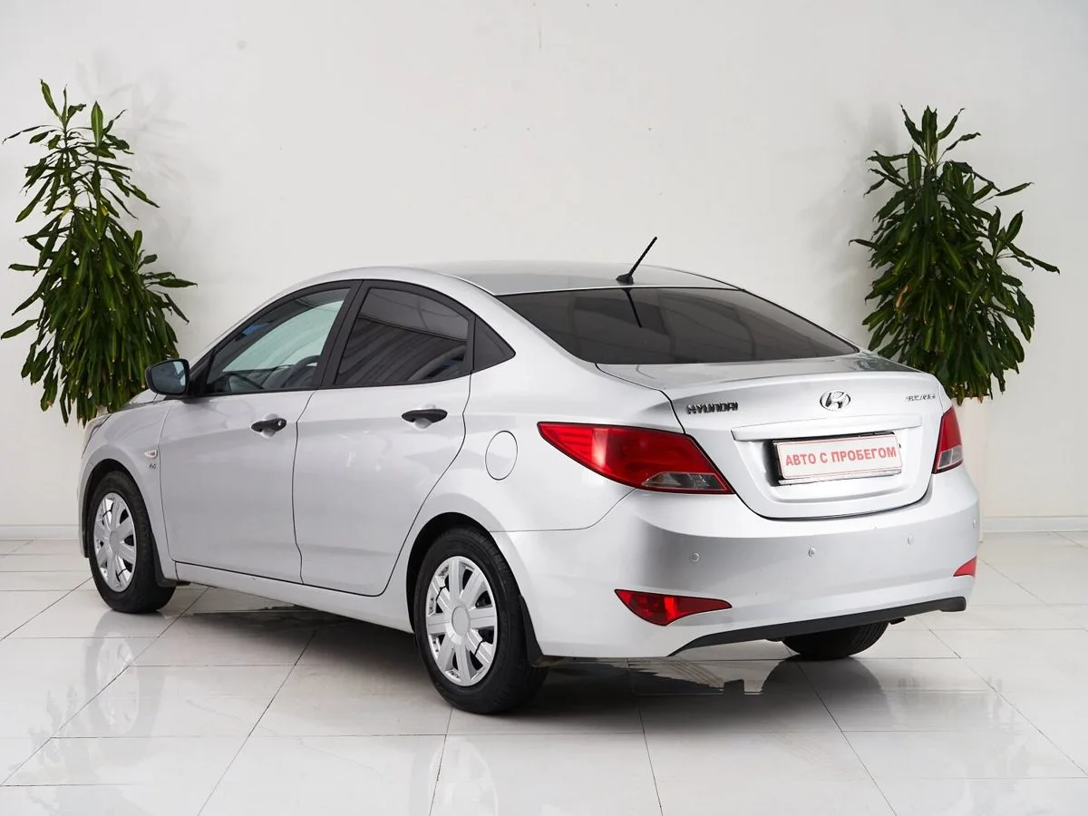 Hyundai Solaris I Рестайлинг — фото 4