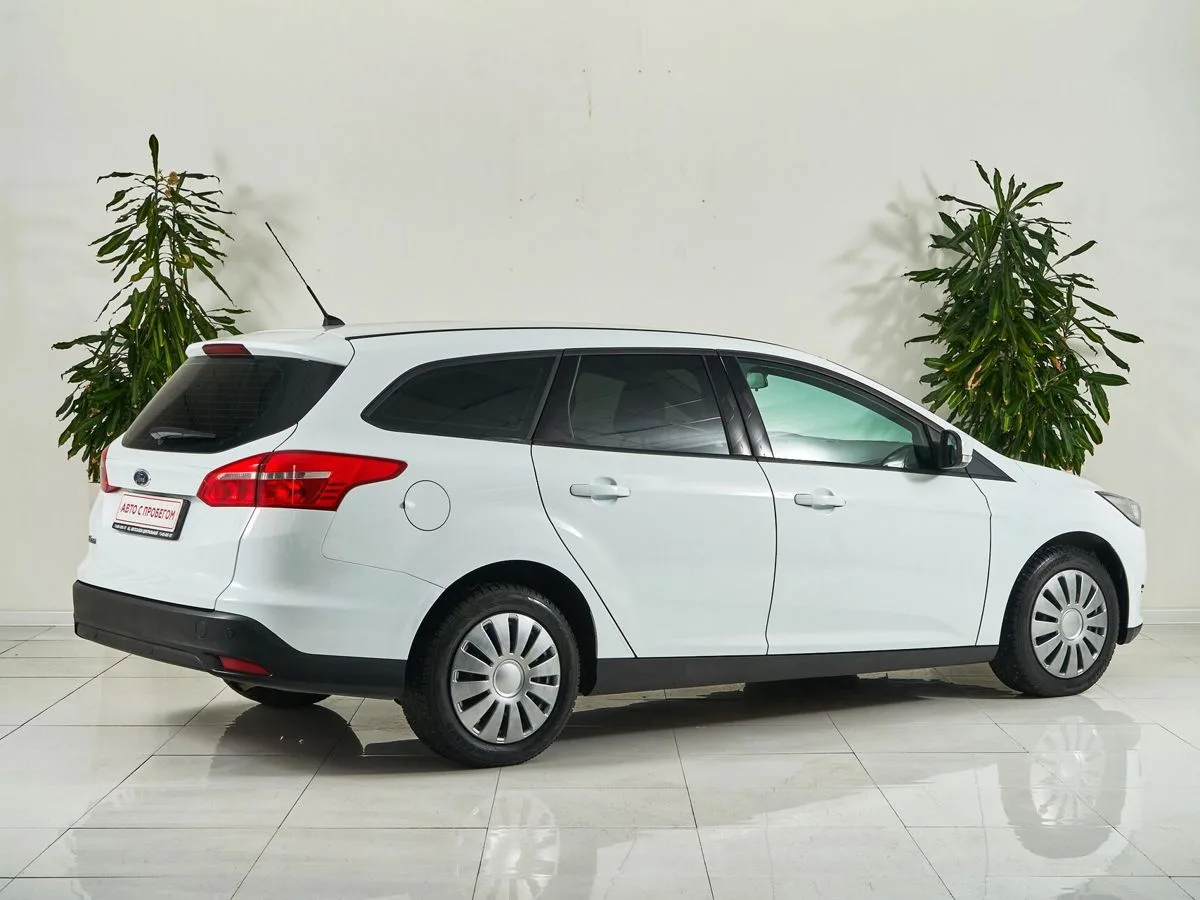 Ford Focus III Рестайлинг — фото 5