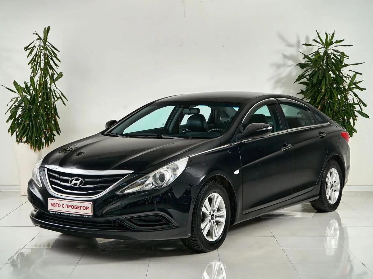 Hyundai Sonata VI (YF)