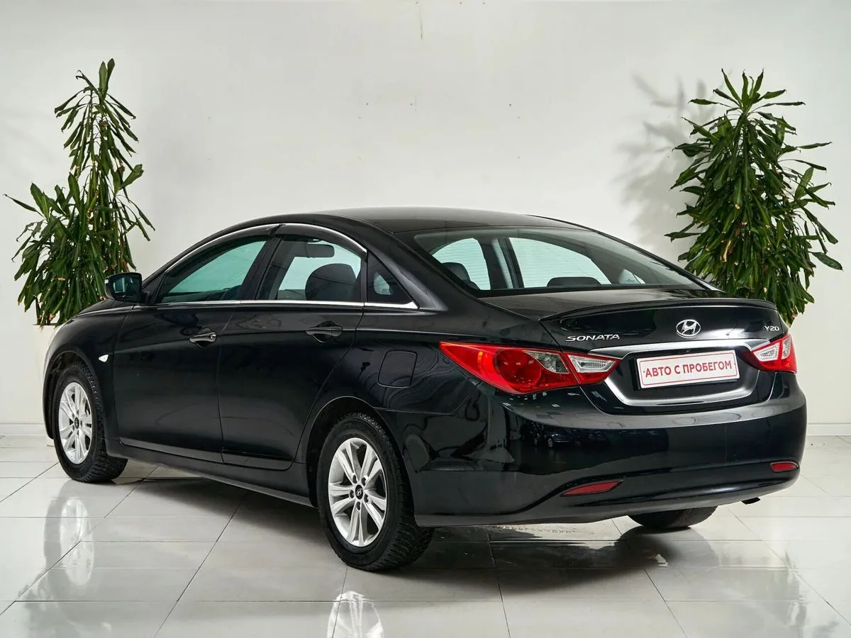 Hyundai Sonata VI (YF) — фото 4