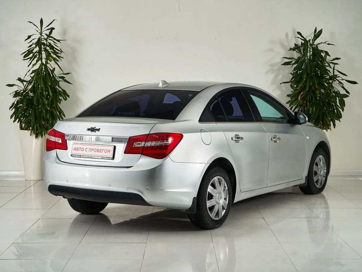 Chevrolet Cruze I — фото 5