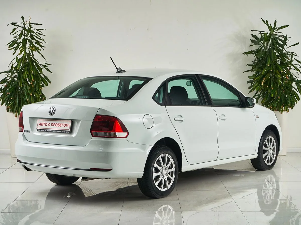 Volkswagen Polo V Рестайлинг — фото 5