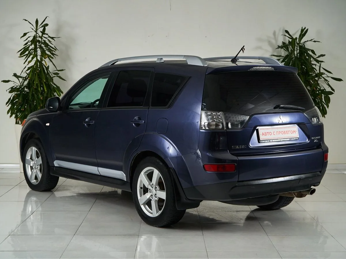 Mitsubishi Outlander II · Invite — фото 4