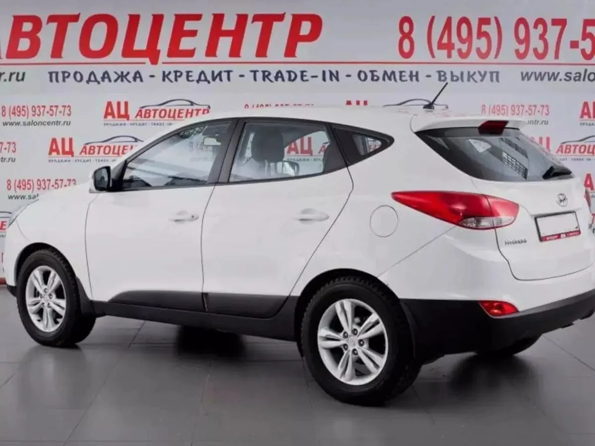 Hyundai ix35 I — фото 3