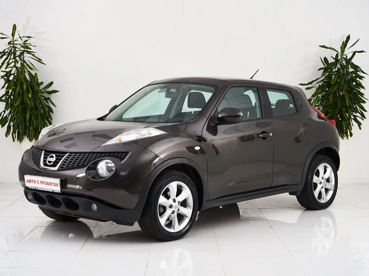 Nissan Juke I · SE
