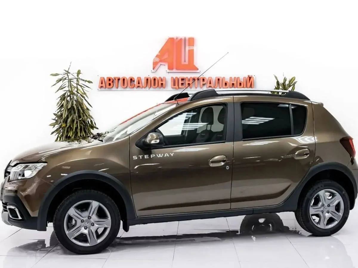 Renault Sandero II Рестайлинг · Life