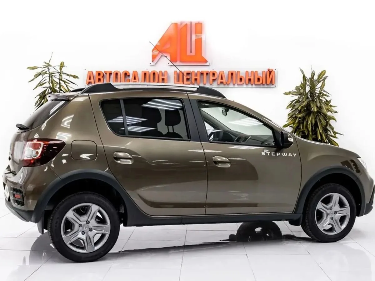 Renault Sandero II Рестайлинг · Life — фото 2