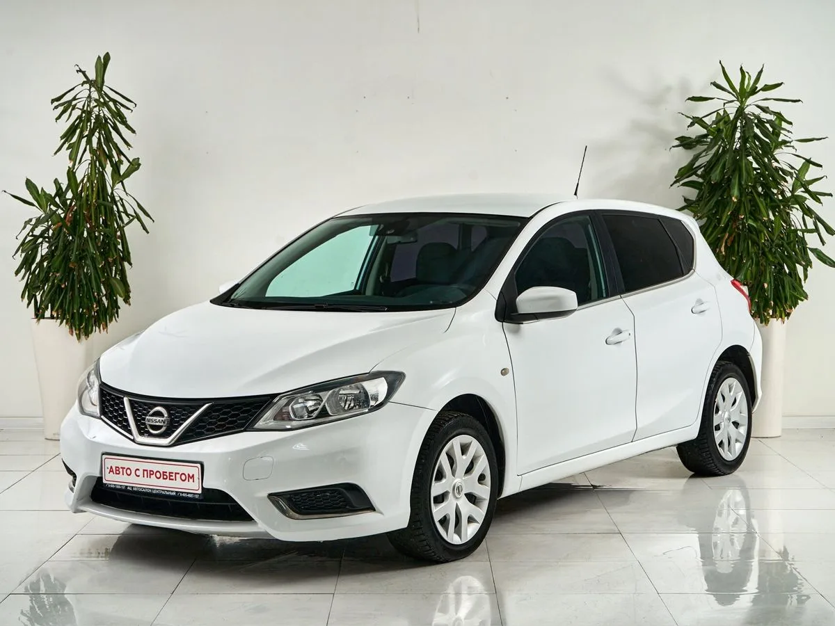 Nissan Tiida II