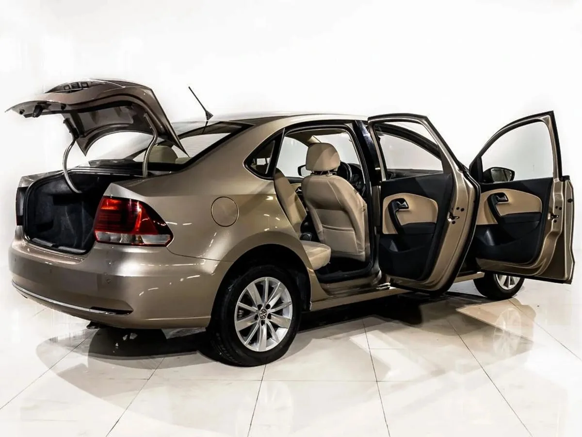 Volkswagen Polo V Рестайлинг · Drive — фото 5
