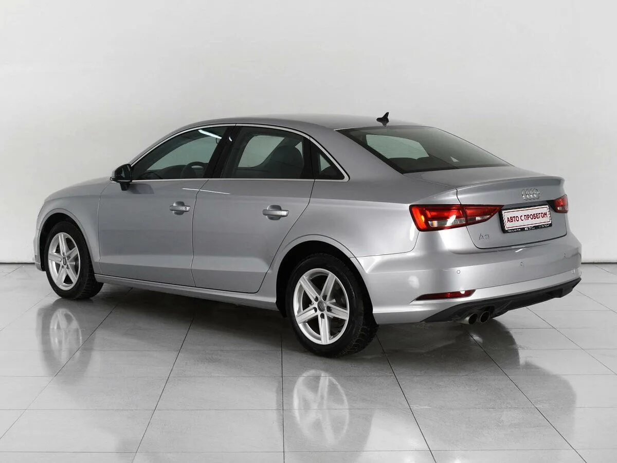 Audi A3 III (8V) Рестайлинг — фото 3