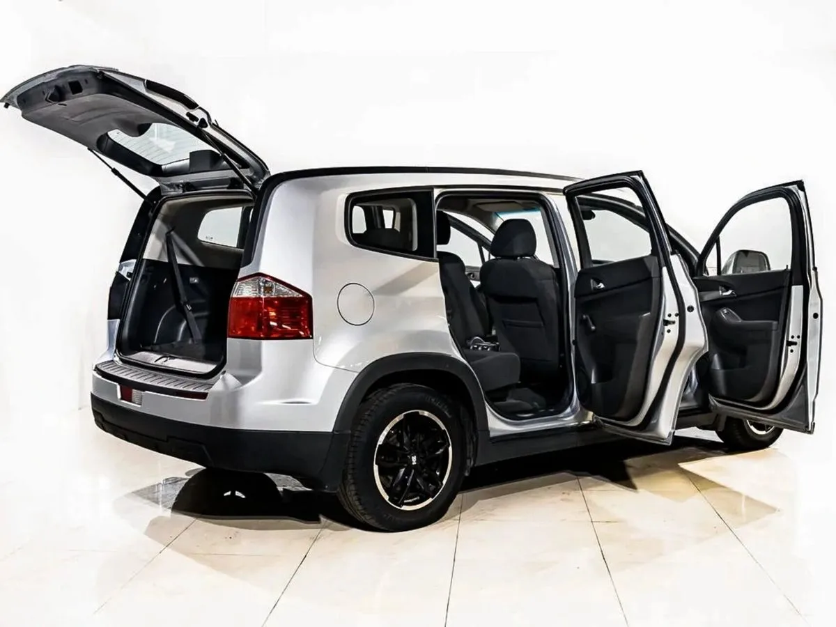 Chevrolet Orlando I · LS — фото 5