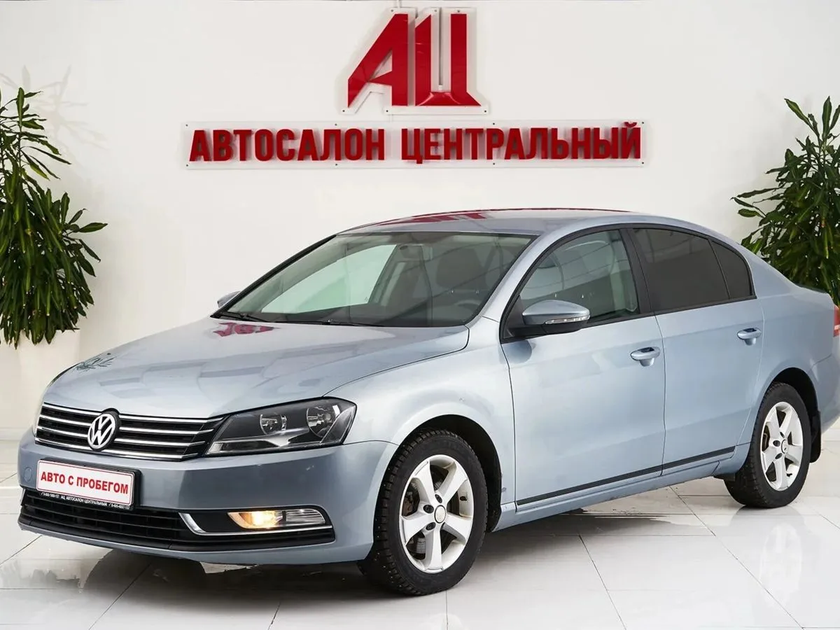 Volkswagen Passat B7 · Trendline