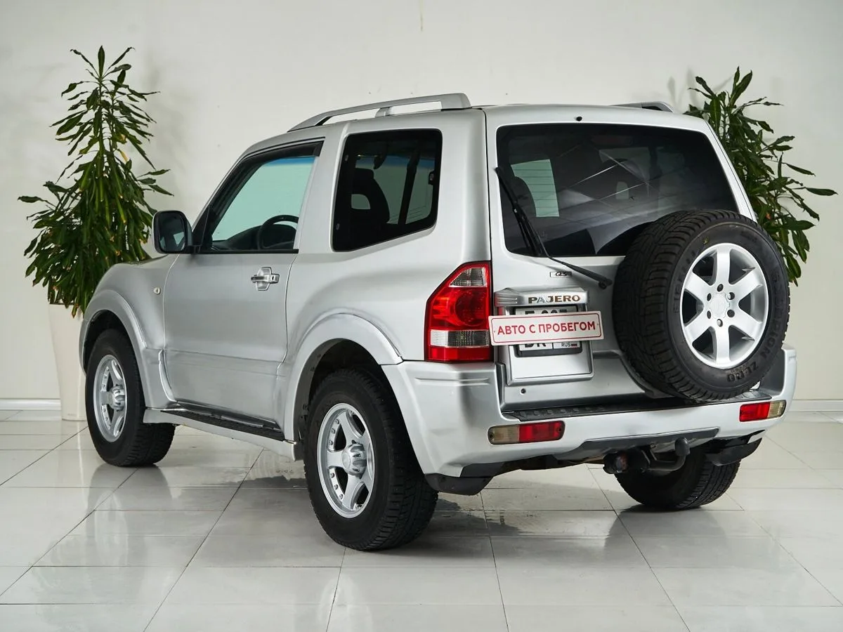 Mitsubishi Pajero III Рестайлинг — фото 4