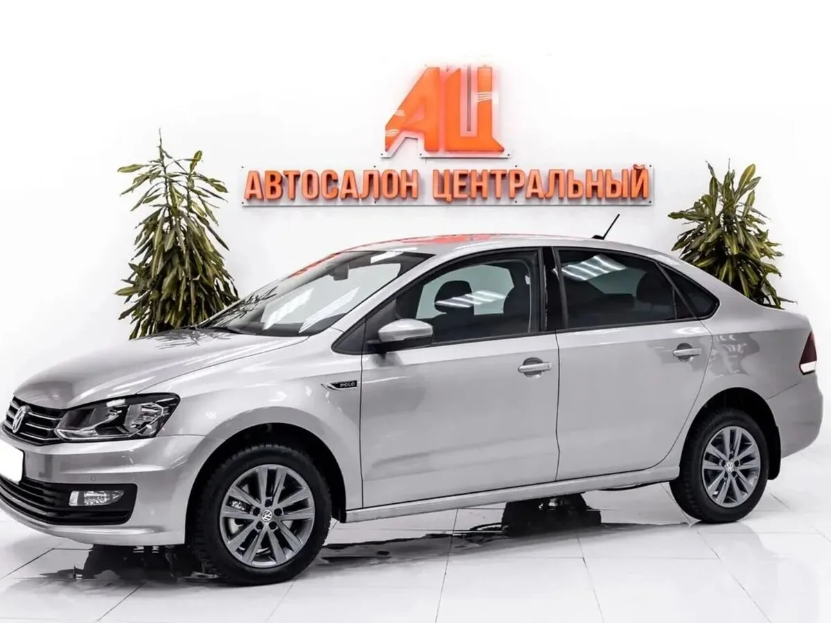 Volkswagen Polo V Рестайлинг · Drive