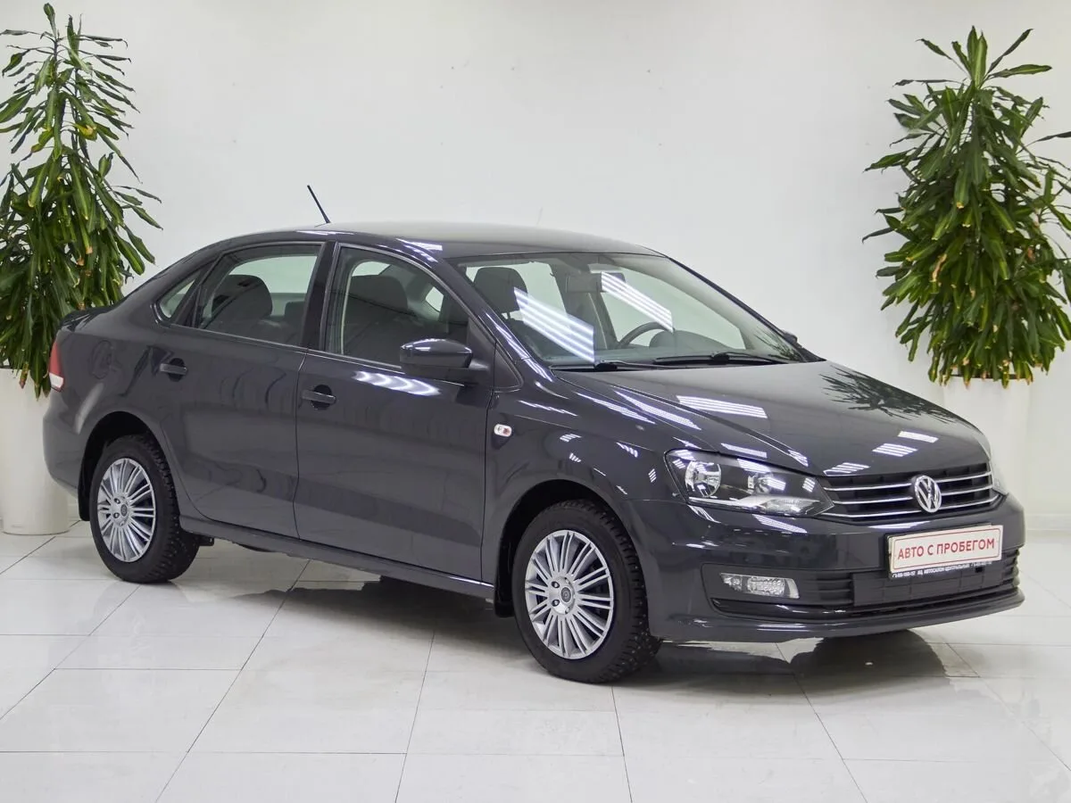 Volkswagen Polo V Рестайлинг — фото 3