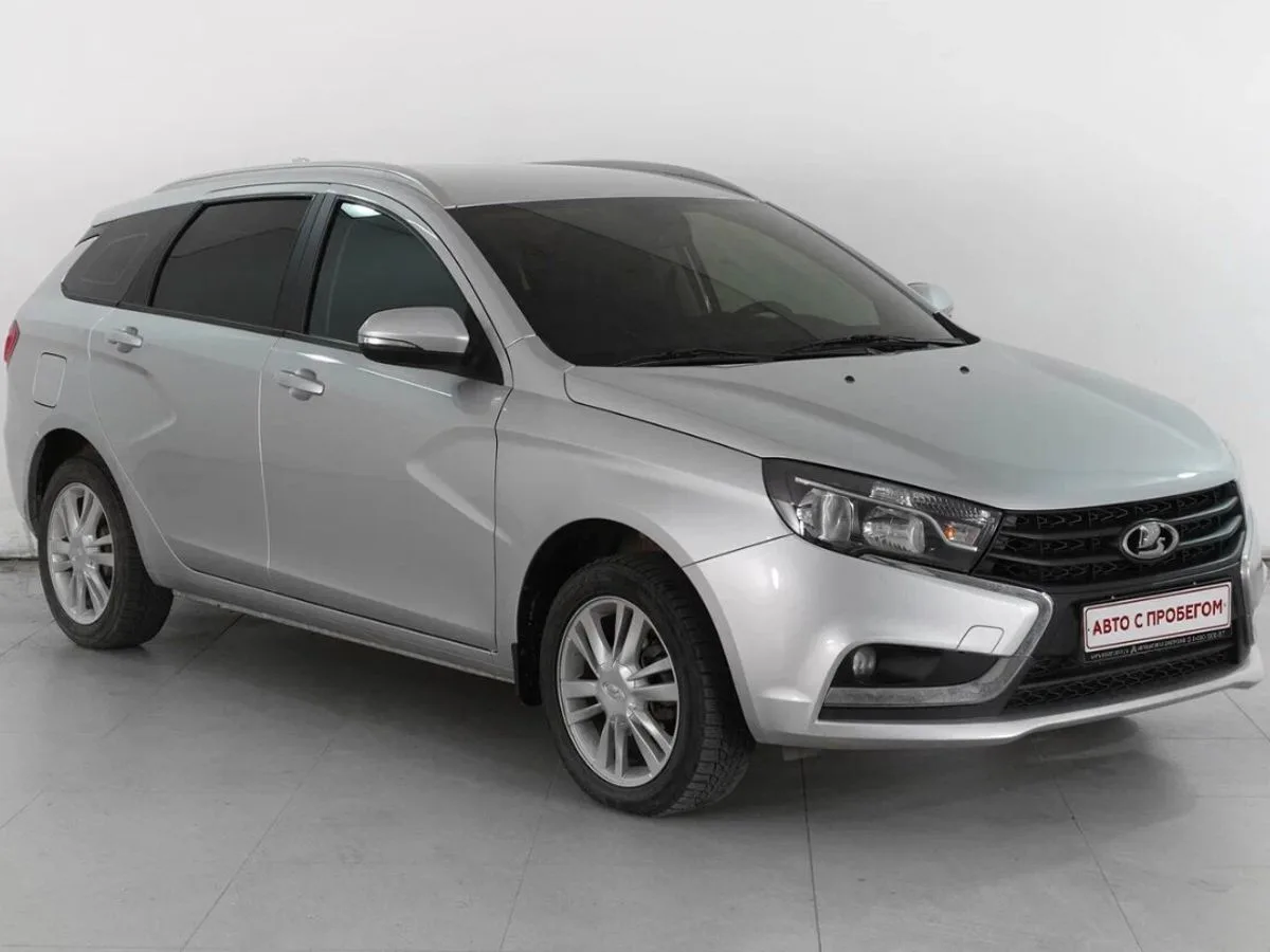 Lada (ВАЗ) Vesta I · Luxe (2017-2019)