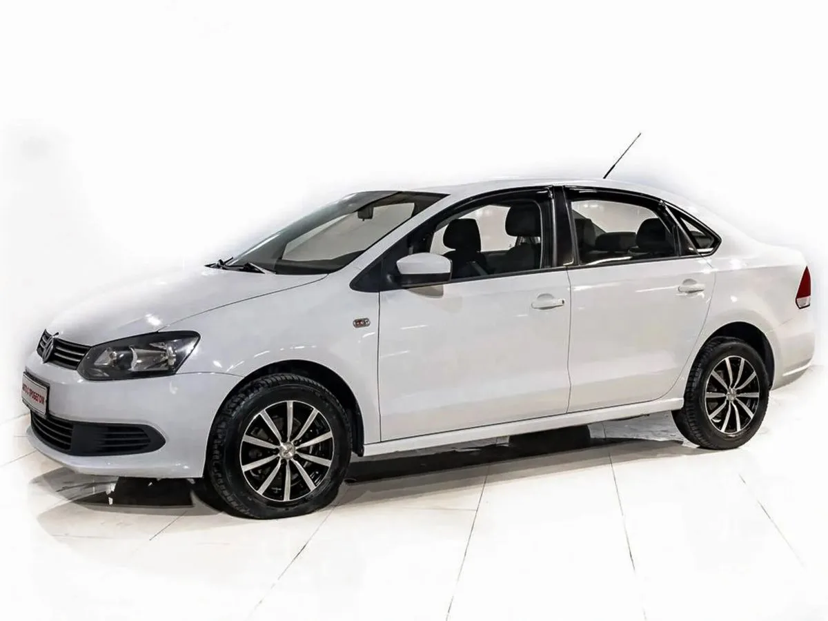 Volkswagen Polo V Рестайлинг · Drive