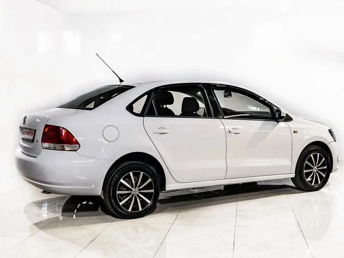 Volkswagen Polo V Рестайлинг · Drive — фото 2