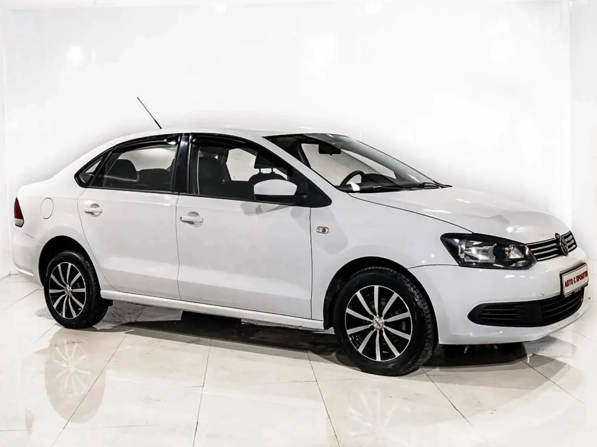 Volkswagen Polo V Рестайлинг · Drive — фото 3