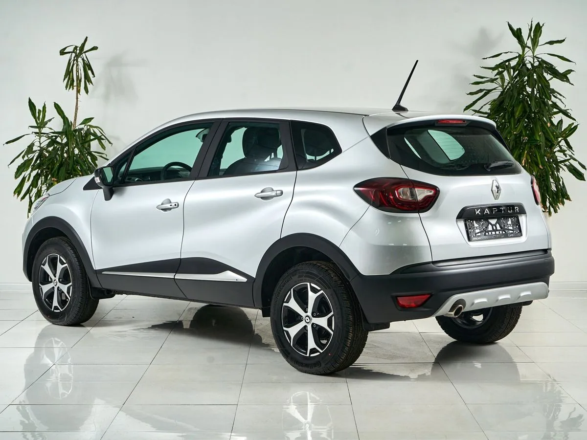 Renault Kaptur I Рестайлинг — фото 4